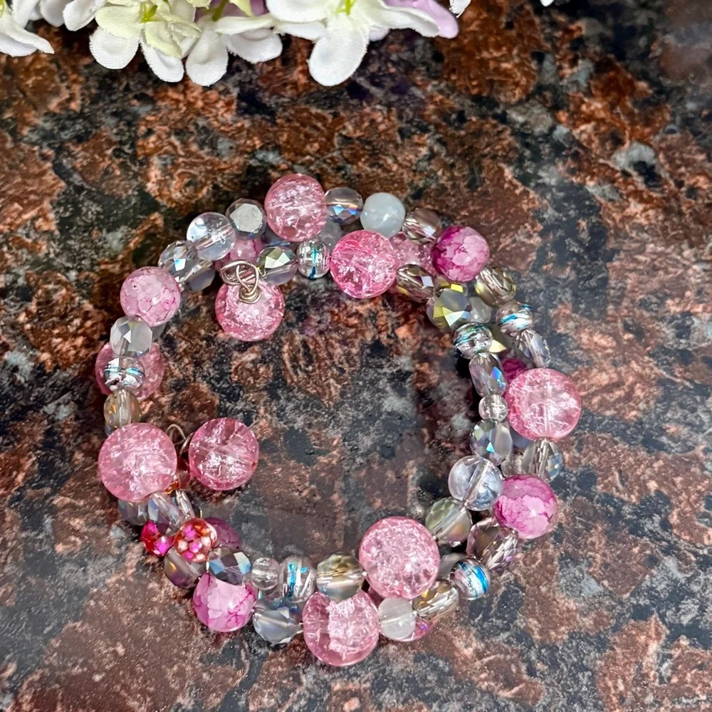 Handcrafted beaded wrap bracelet - Picture 3 of 4